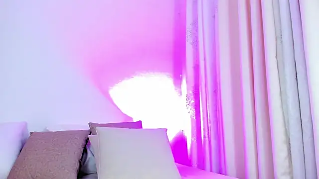 Snapshot of Abby__colins chatting on 01-16-25, 04:50 Abby  colins online show from 01-16-25, 04:50