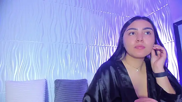 Snapshot of Abby__colins chatting on 02-21-26, 05:14 Abby colins online show from 02-21-26, 05:14