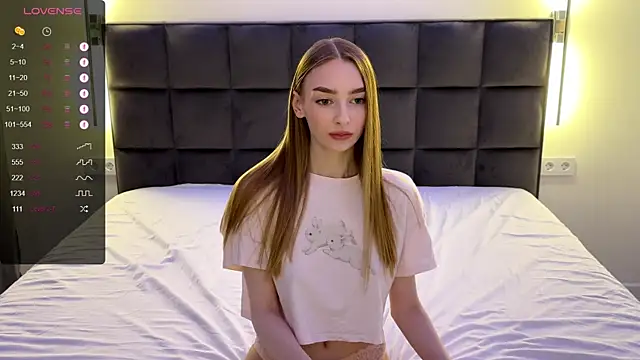 NotElis online show from 03-10-25, 04:03