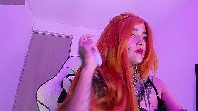 sarah benjjaminn online show from 07-23-26, 01:42