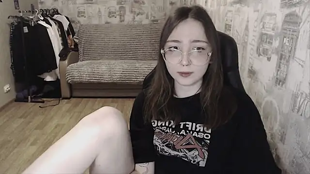 Snapshot of AmeliaKamishiro chatting on 01-17-25, 03:22 AmeliaKamishiro online show from 01-17-25, 03:22