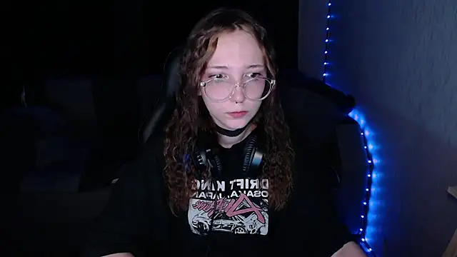 Snapshot of AmeliaKamishiro chatting on 10-07-25, 08:06 AmeliaKamishiro online show from 10-07-25, 08:06