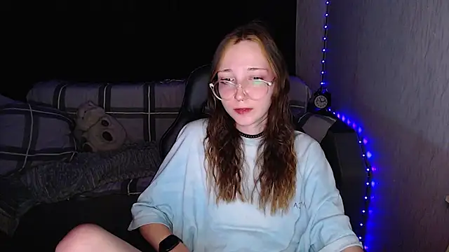 Snapshot of AmeliaKamishiro chatting on 10-19-25, 09:48 AmeliaKamishiro online show from 10-19-25, 09:48