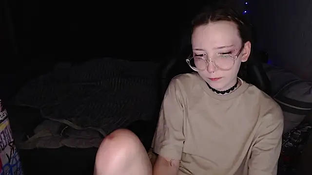 Snapshot of AmeliaKamishiro chatting on 11-15-25, 01:58 AmeliaKamishiro online show from 11-15-25, 01:58