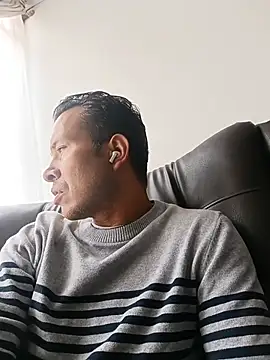 cachorro0527 online show from 05-25-26, 02:45