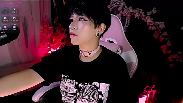 kitty roxy online show from 07-16-26, 05:35