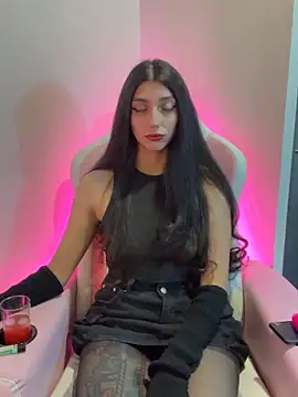 Snapshot of Felicia_smok3 chatting on 04-30-26, 01:56 Felicia smok3 online show from 04-30-26, 01:56