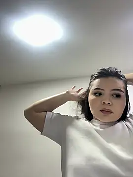 IsabellaAllen online show from 04-04-26, 11:13