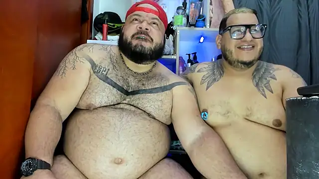 Snapshot of Latino_bigcock chatting on 12-05-24, 03:28 Latino bigcock online show from 12-05-24, 03:28