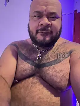 Snapshot of Latino_bigcock chatting on 10-09-25, 01:03 Latino bigcock online show from 10-09-25, 01:03