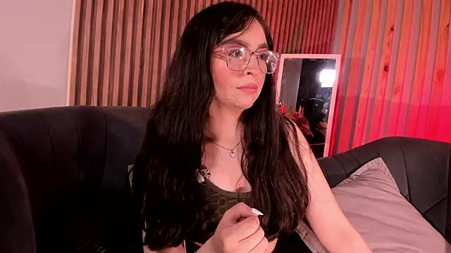 Eva Macalliter online show from 04-01-26, 03:18