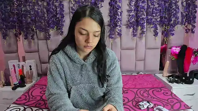 Snapshot of Bich_Anal_ chatting on 01-20-25, 11:56 Bich Anal  online show from 01-20-25, 11:56