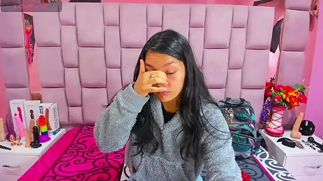 Snapshot of Bich_Anal_ chatting on 03-12-25, 01:40 Bich Anal  online show from 03-12-25, 01:40