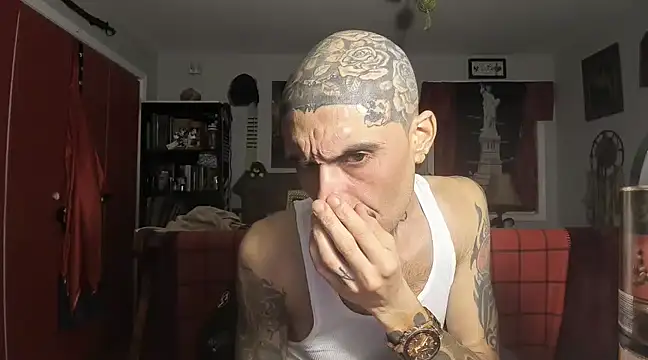 RoosterWabbit online show from 02-23-25, 05:34