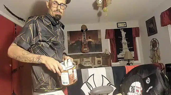 RoosterWabbit online show from 02-26-25, 05:42