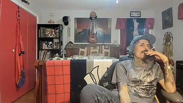 RoosterWabbit online show from 03-01-25, 06:46