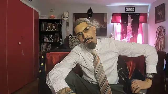 RoosterWabbit online show from 03-08-25, 07:53