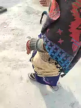 COUPLLE VILLAGE online show from 01-11-25, 03:44