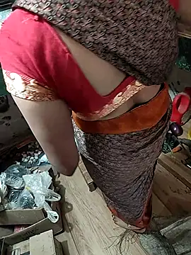 COUPLLE VILLAGE online show from 03-11-25, 03:37