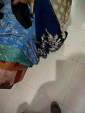 COUPLLE VILLAGE online show from 03-13-25, 03:44