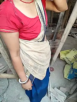 COUPLLE VILLAGE online show from 03-15-26, 02:50