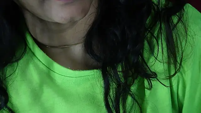 -AyeshaSinghania- online show from 02-18-25, 08:38