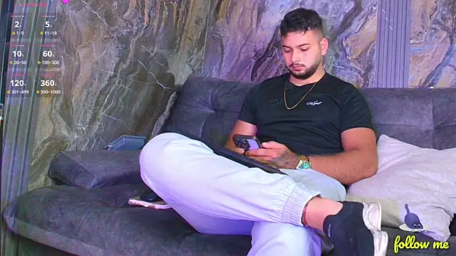 Andrew Brown online show from 03-10-25, 03:41