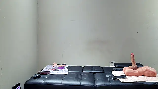 Snapshot of NinasRu chatting on 05-01-26, 02:49 NinasRu online show from 05-01-26, 02:49