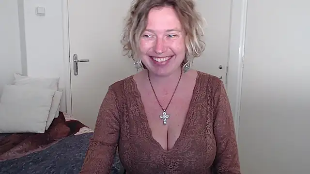 cumfun online show from 02-06-26, 08:40