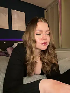 Snapshot of VictoriaLaFleur chatting on 02-15-26, 09:22 VictoriaLaFleur online show from 02-15-26, 09:22