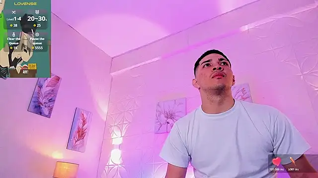 Snapshot of JUANDIAMONDS98 chatting on 11-09-25, 01:42 JUANDIAMONDS98 online show from 11-09-25, 01:42