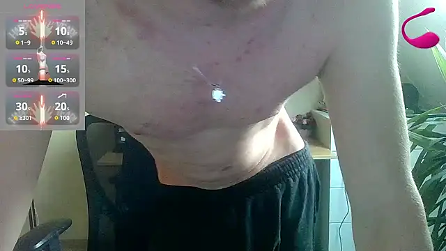 Snapshot of Love_Bert chatting on 02-02-26, 04:17 Love Bert online show from 02-02-26, 04:17