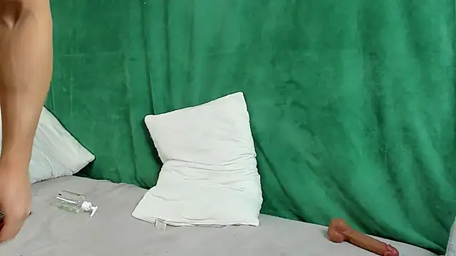 Georgearmwrestler online show from 01-08-25, 04:33