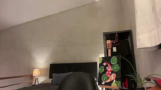  liatris  online show from 02-08-25, 02:27