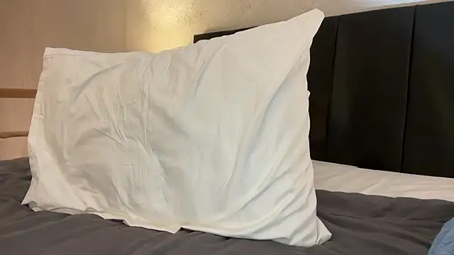  liatris  online show from 03-01-25, 03:27