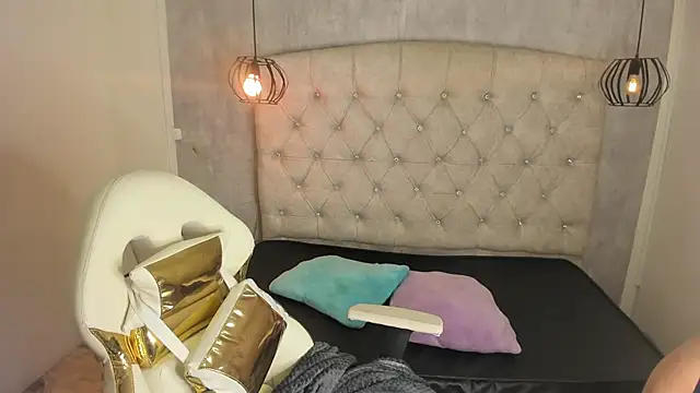 Alice Laurentt online show from 02-26-25, 02:59