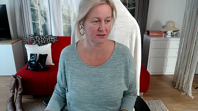 MarleneBloem online show from 09-22-25, 01:24