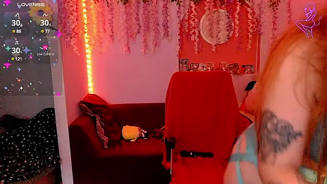 Snapshot of ValentinaMiller_ chatting on 03-19-25, 04:34 ValentinaMiller online show from 03-19-25, 04:34