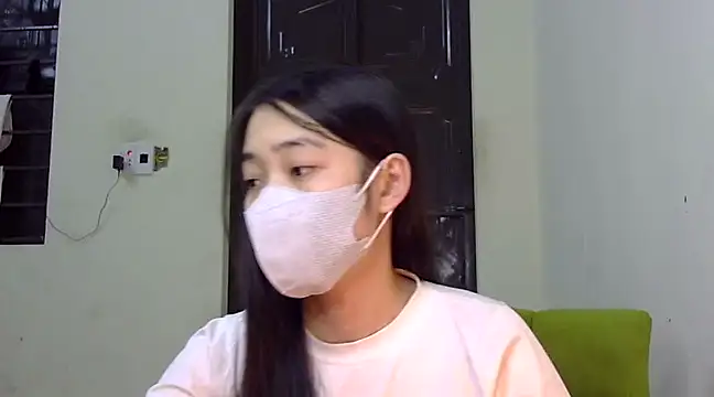 Snapshot of DA-EUN chatting on 02-24-25, 08:06 DA-EUN online show from 02-24-25, 08:06