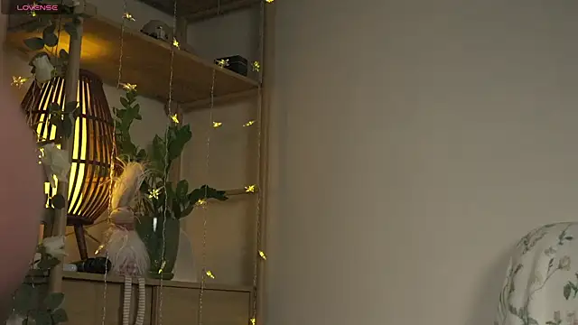 HelloHodge online show from 04-06-26, 04:08