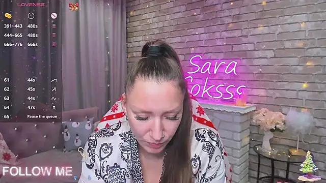 Snapshot of SarahCoksss chatting on 12-10-24, 03:30 SarahCoksss online show from 12-10-24, 03:30