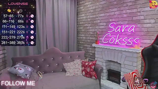 Snapshot of SarahCoksss chatting on 01-11-25, 12:12 SarahCoksss online show from 01-11-25, 12:12