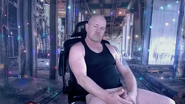 ManlyPrisonGuy online show from 12-17-25, 01:17