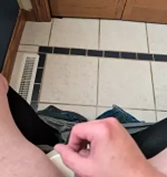 Snapshot of Jackauff69 chatting on 11-28-25, 05:26 Jackauff69 online show from 11-28-25, 05:26