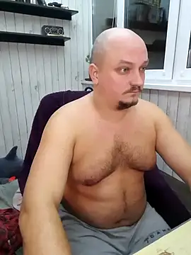 Snapshot of Pandasky chatting on 12-17-24, 06:53 Pandasky online show from 12-17-24, 06:53