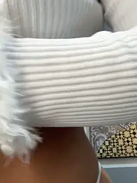 Mau White online show from 12-08-24, 05:33