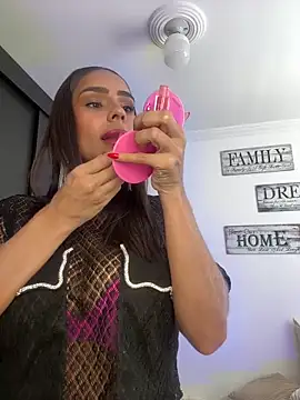 Mau White online show from 03-09-25, 07:59