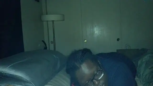 Yagurl  west online show from 01-13-25, 08:05