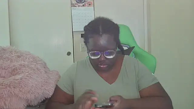 Yagurl  west online show from 01-13-25, 09:09