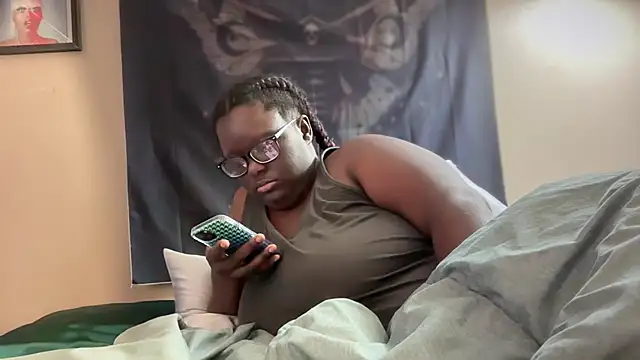 Yagurl  west online show from 01-18-25, 07:26